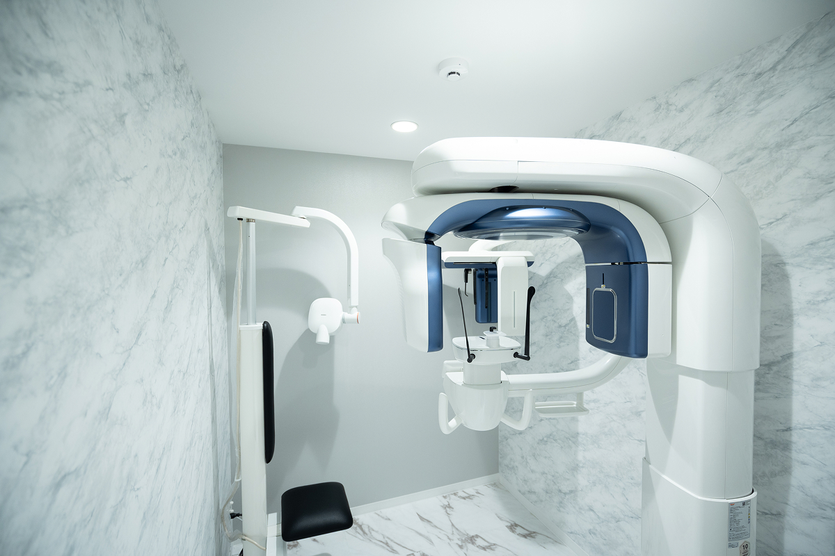 難症例の親知らず抜歯対応、CT診断による的確な治療と痛み止め・腫れ止めの処方が可能